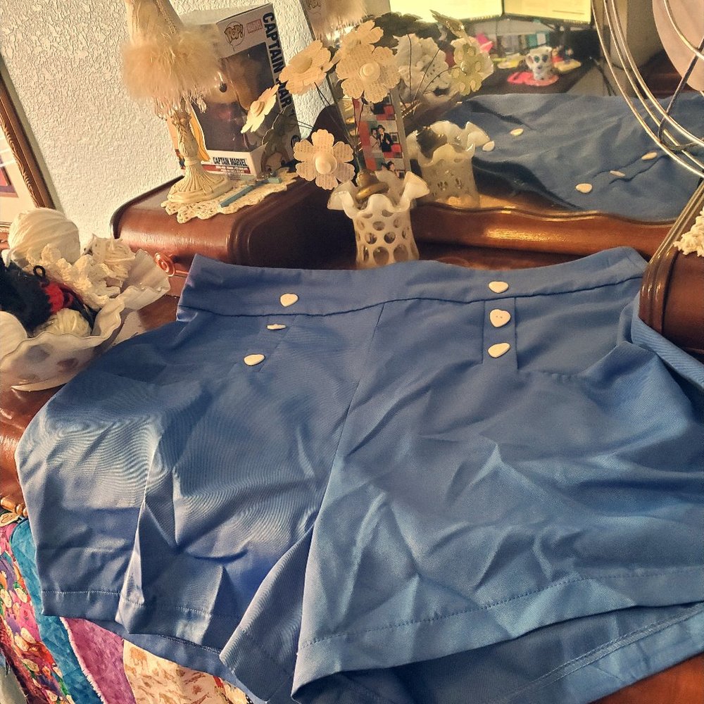 NWOT Unique Vintage 40s Style High Waist Shorts